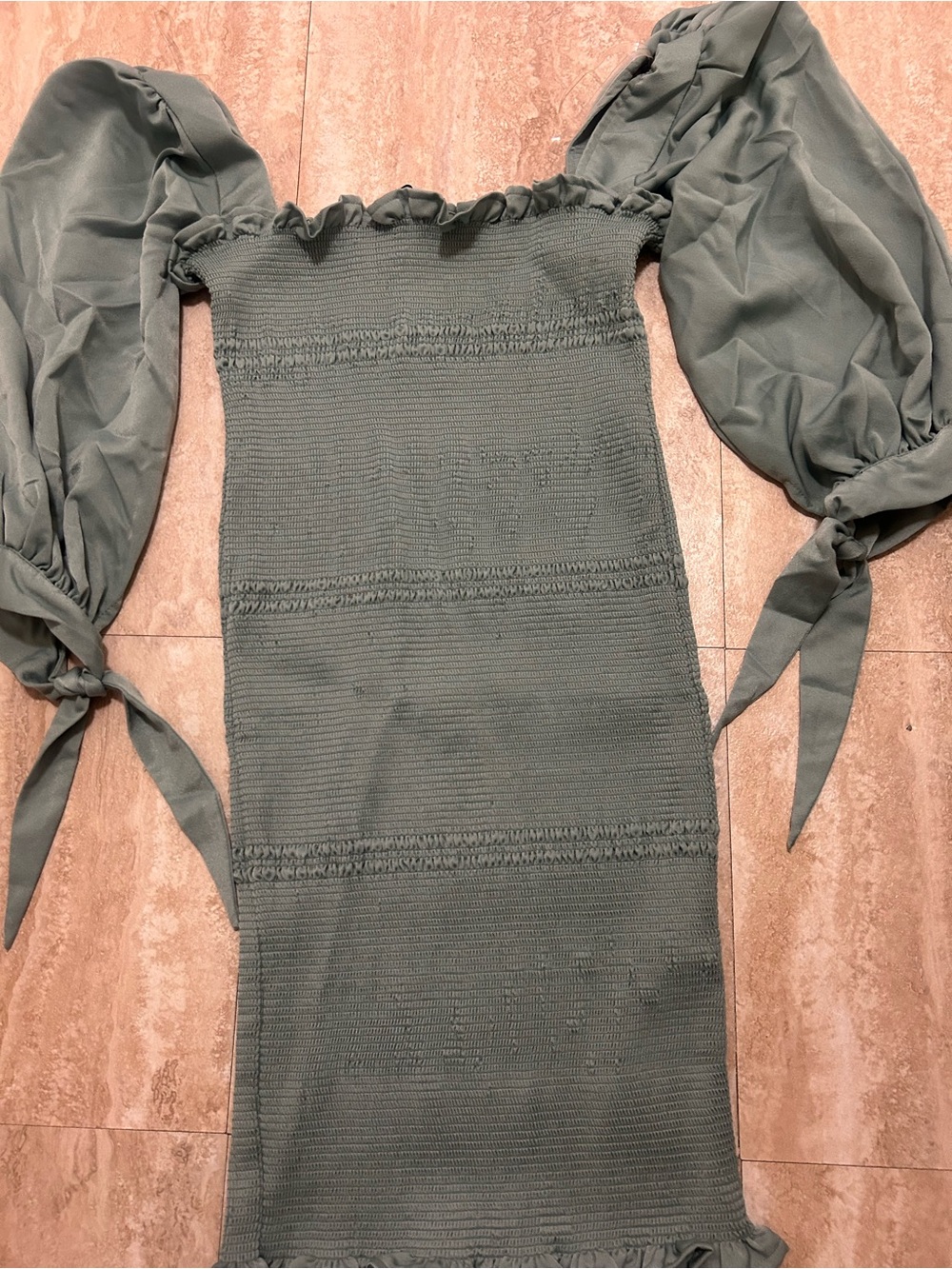 Dress - Picture 7 of 11